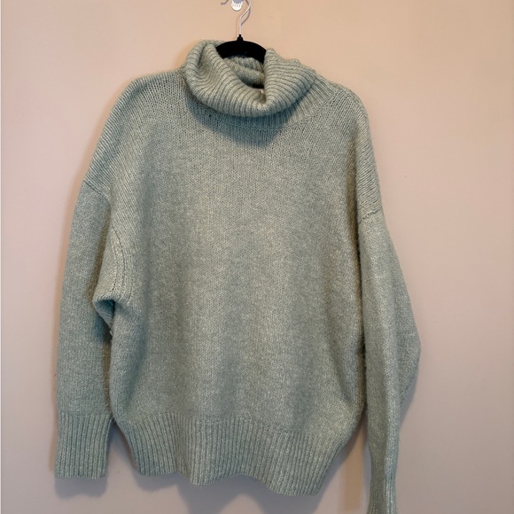 Zara Sage Green Turtleneck Sweater - Picture 2 of 9